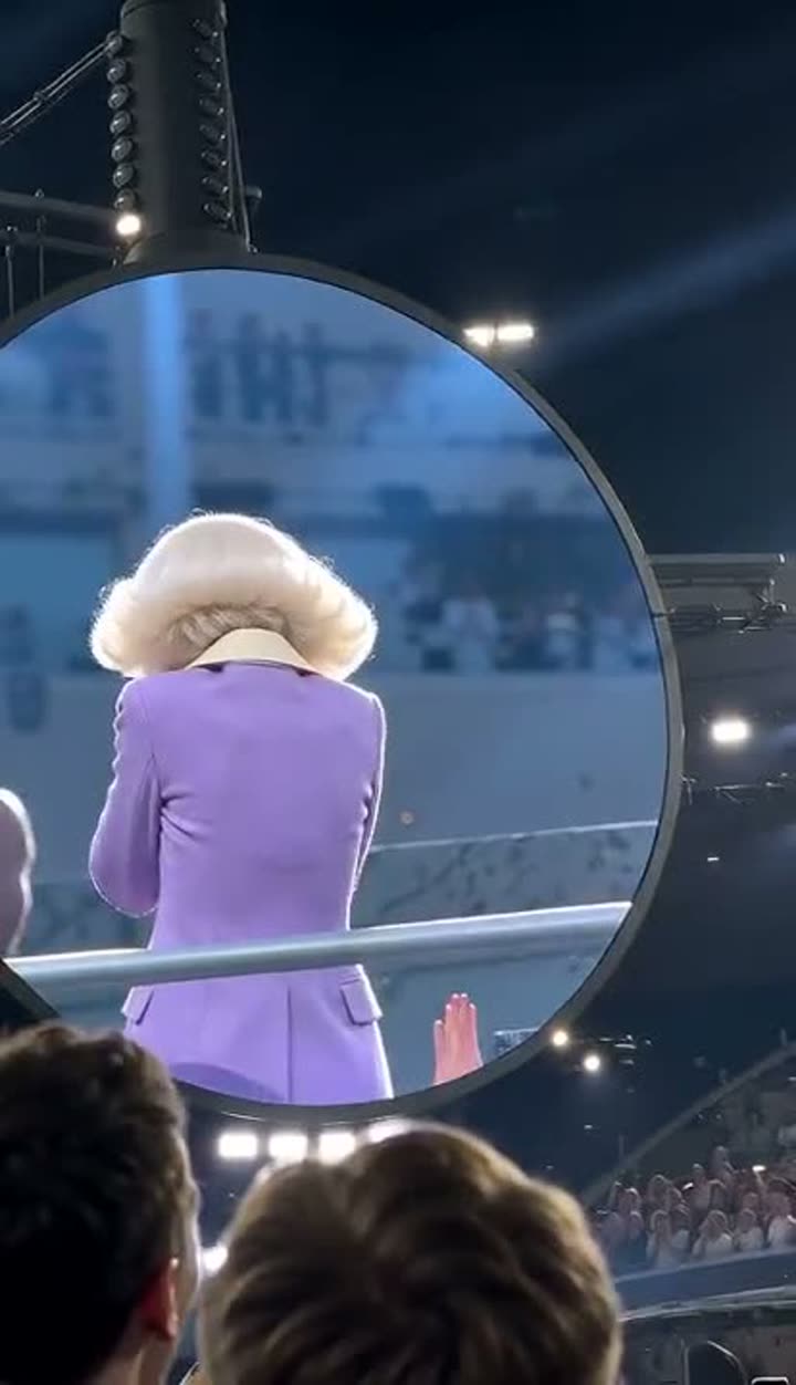 Stadium Kiss Cam